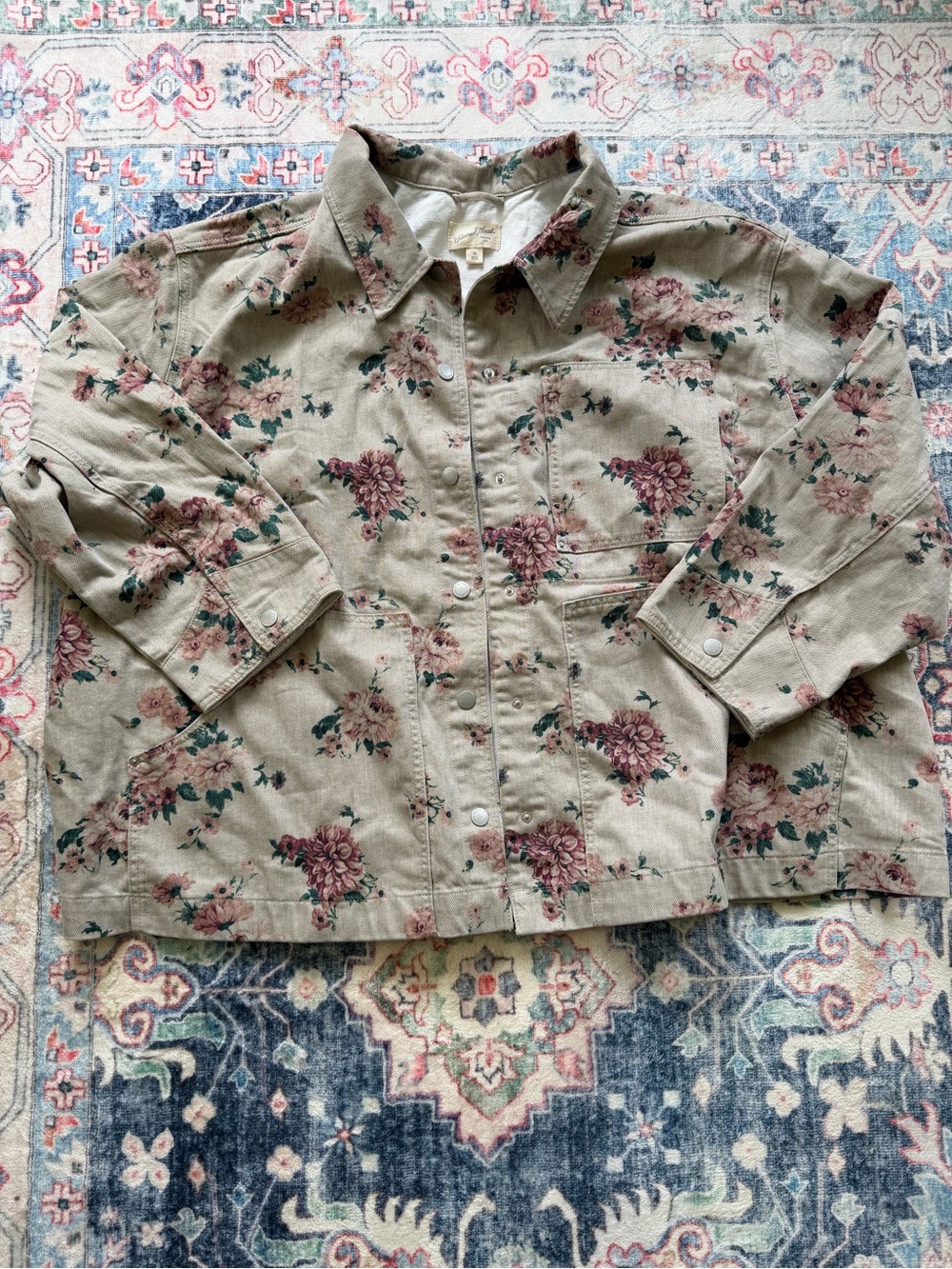 Women's Western Chore Coat - Universal Thread™ Khaki Floral 3X - Picture 4 of 8